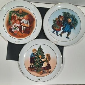 Vintage Christmas Plates with 22K gold trim